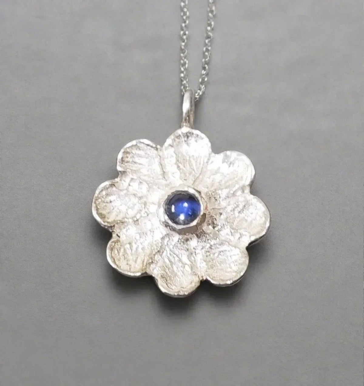 925 Silver Rainbow Moonstone Charm Floral for unisex - K Jewelry Accessories