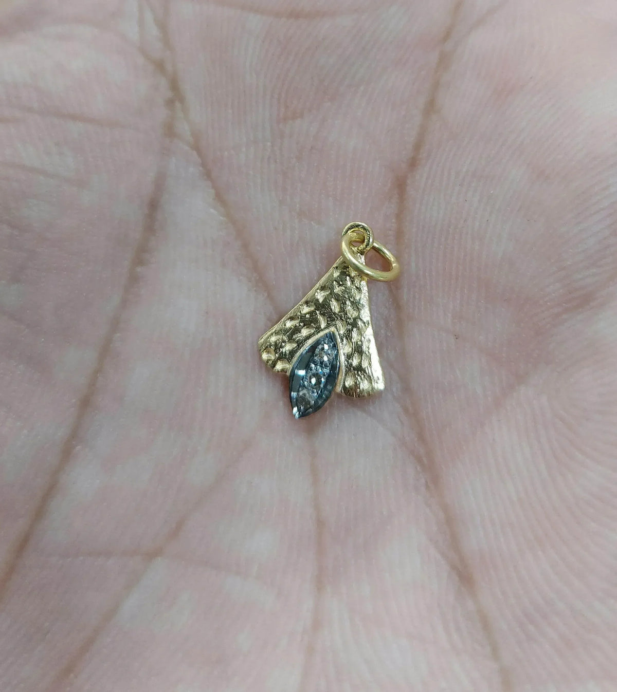 14k Gold Diamond Pendant - K Jewelry Accessories