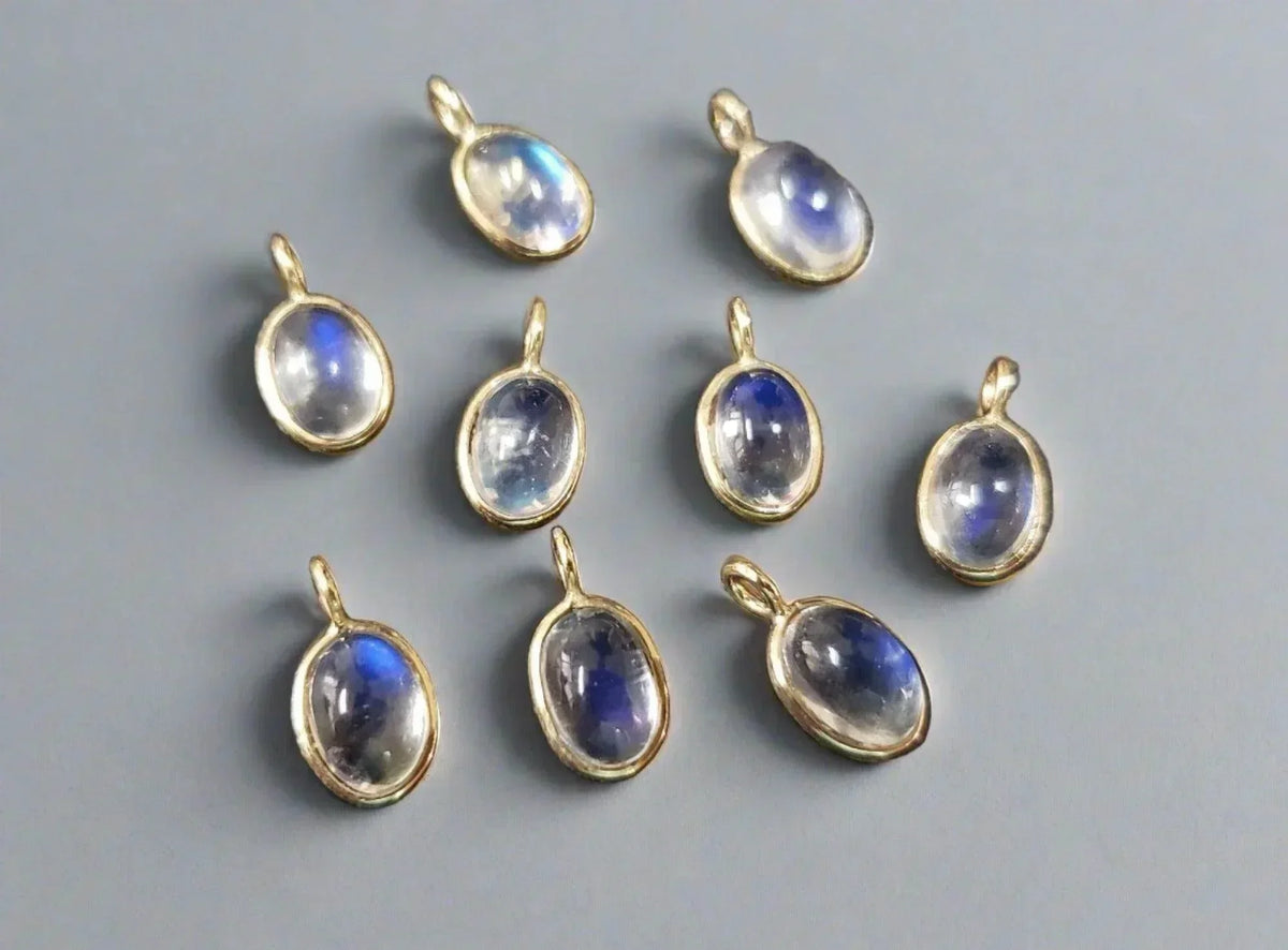 Oval Shape 14k Gold Rainbow Moonstone Charm Pendant - K Jewelry Accessories