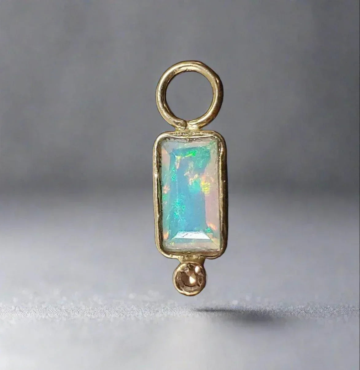 18k Gold Opal and Diamond Pendant Charm For Women - K Jewelry Accessories
