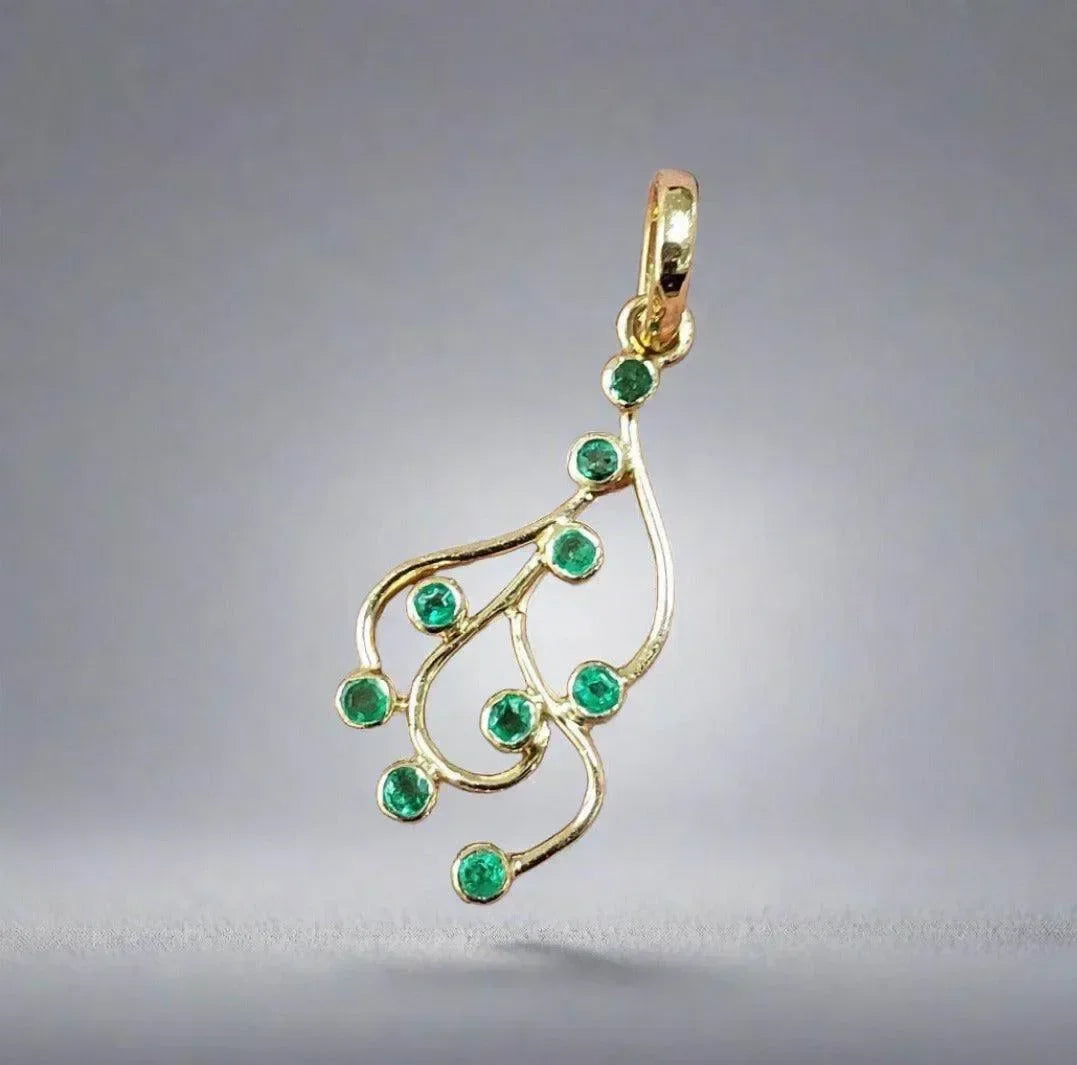 18k Gold Zambian Emerald Asymmetrical Pendant Beautiful Design - K Jewelry Accessories