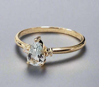 14k Gold Aquamarine and Diamond Ring - K Jewelry Accessories