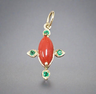 14k Gold Red Coral With Emerald Pendant - K Jewelry Accessories