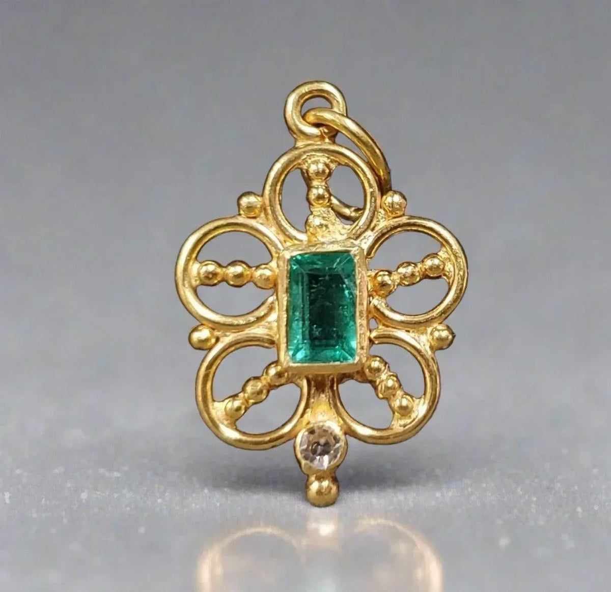18k Gold Baguette Zambian Emerald & Diamond Pendant - K Jewelry Accessories